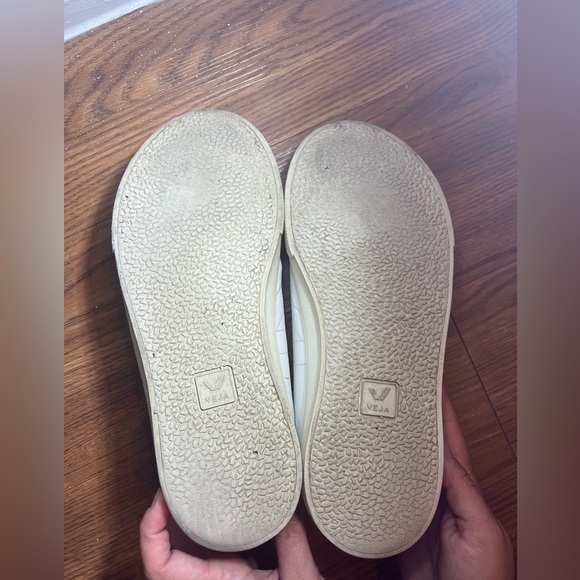 VEJA ESPLAR’ LACE UP LEATHER SNEAKERS  Size 9 - Picture 9 of 12